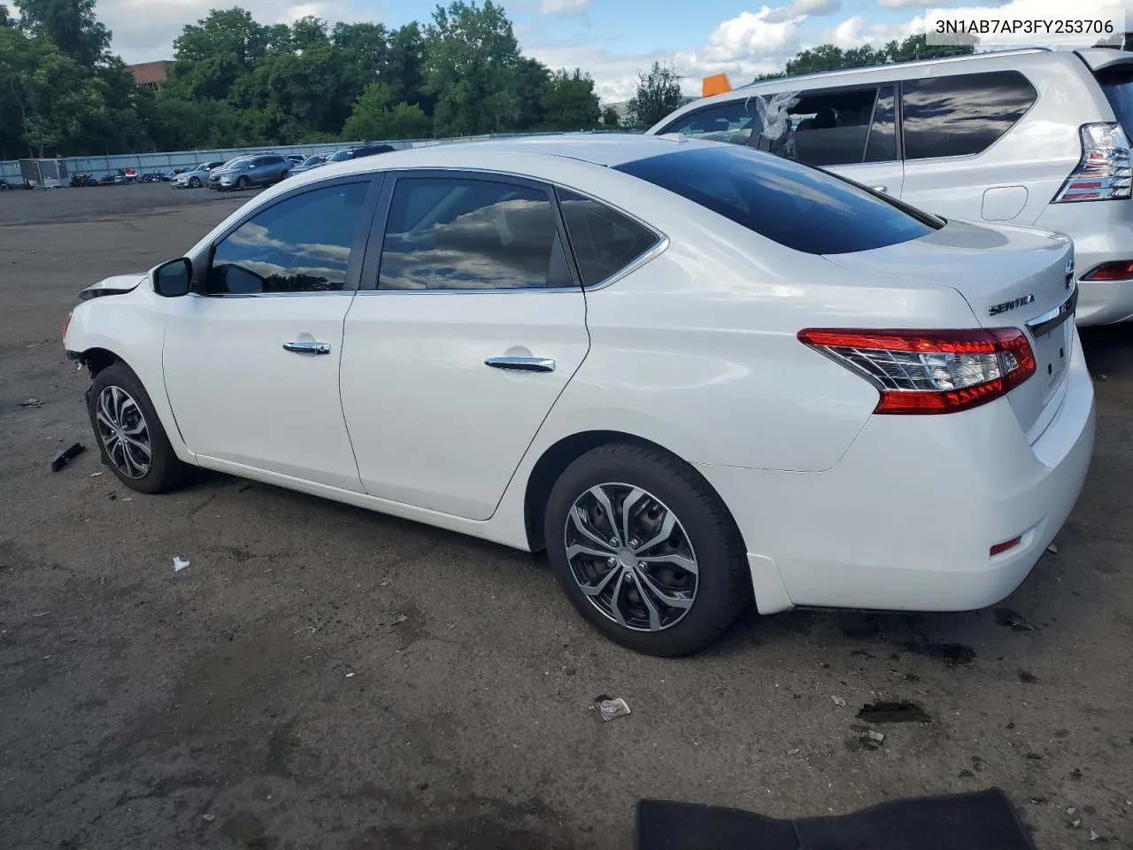 2015 Nissan Sentra S VIN: 3N1AB7AP3FY253706 Lot: 58388044