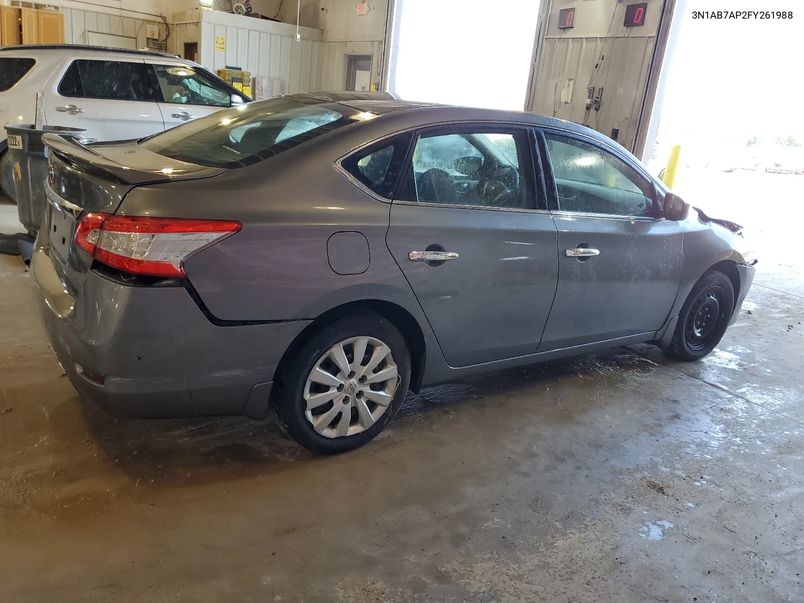 2015 Nissan Sentra S VIN: 3N1AB7AP2FY261988 Lot: 67905354