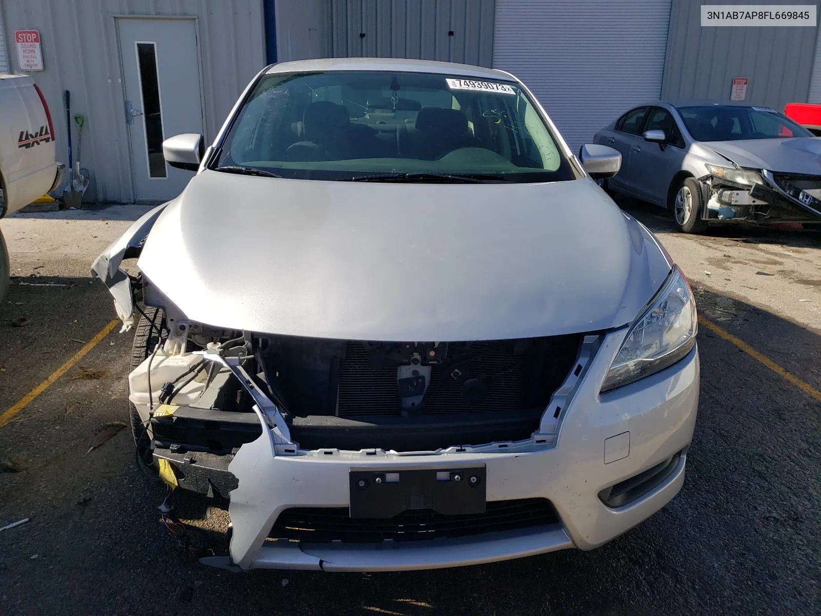 2015 Nissan Sentra S VIN: 3N1AB7AP8FL669845 Lot: 74939073