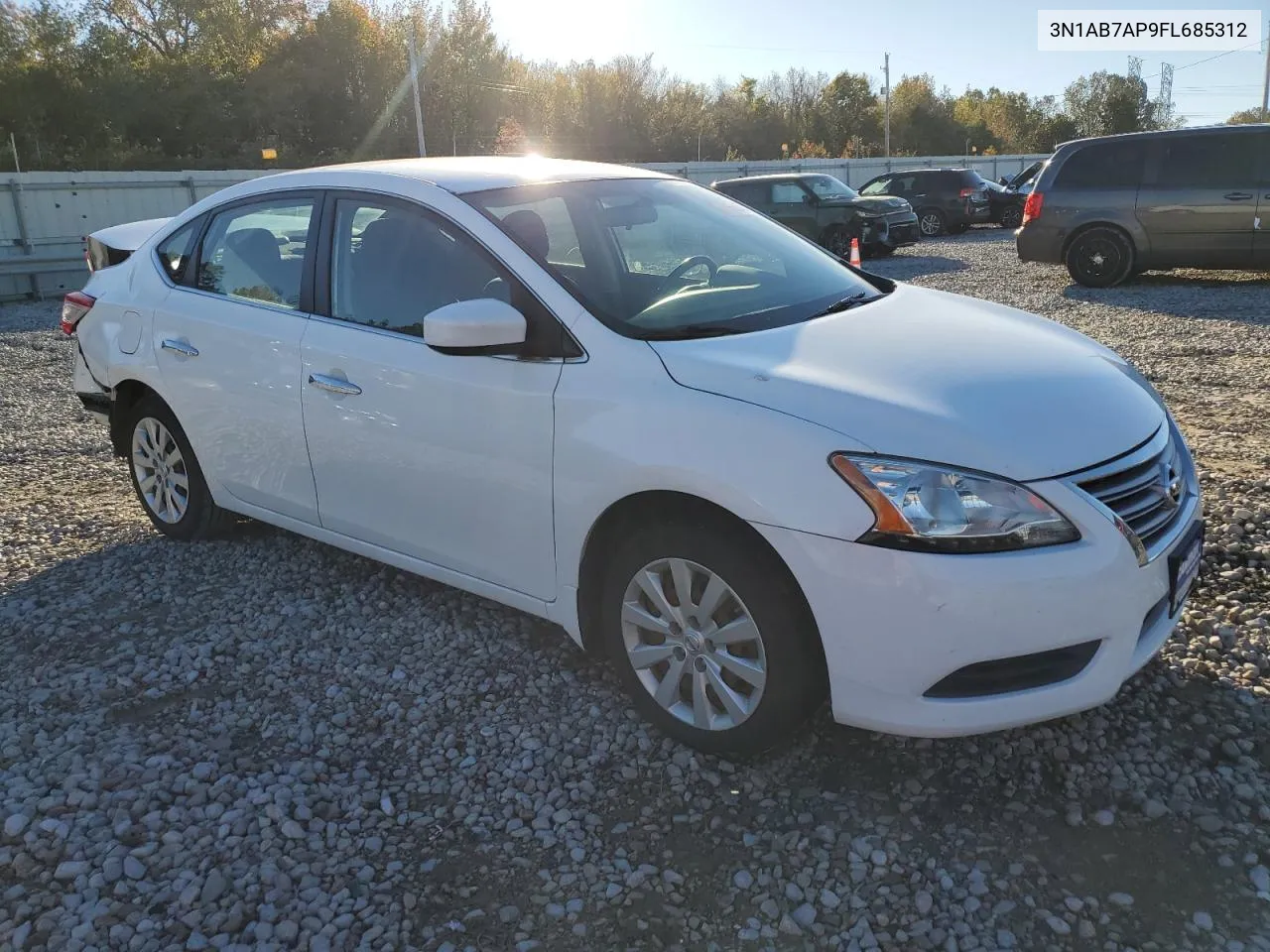 2015 Nissan Sentra S VIN: 3N1AB7AP9FL685312 Lot: 81656304