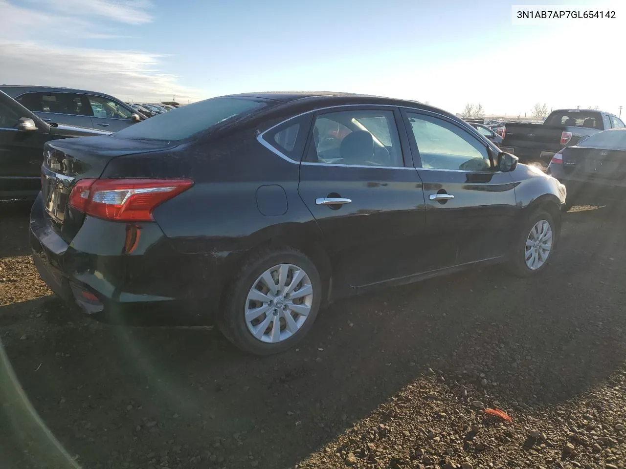 2016 Nissan Sentra S VIN: 3N1AB7AP7GL654142 Lot: 76780544