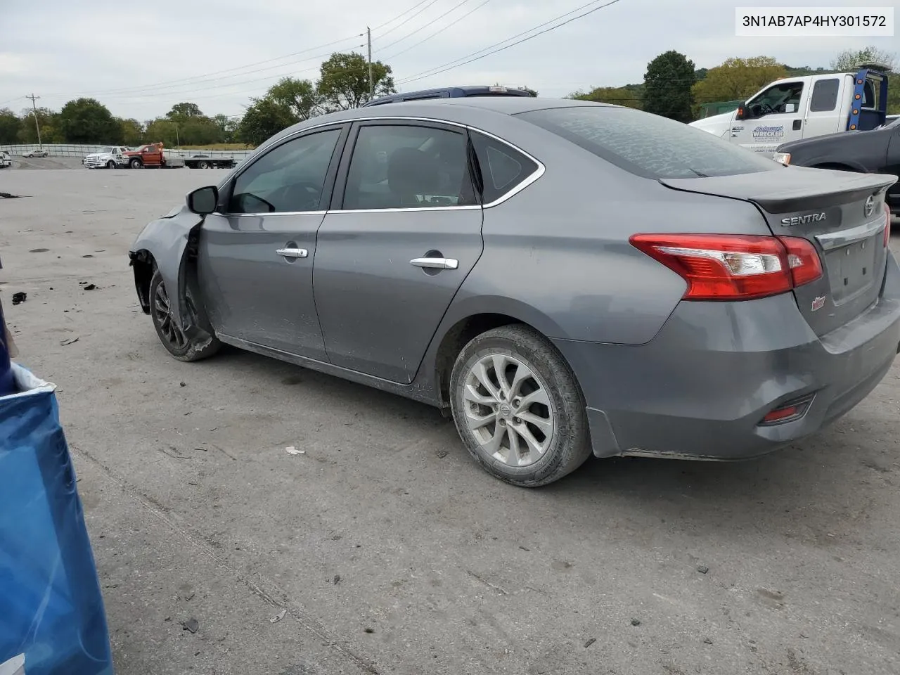 2017 Nissan Sentra S VIN: 3N1AB7AP4HY301572 Lot: 69867374