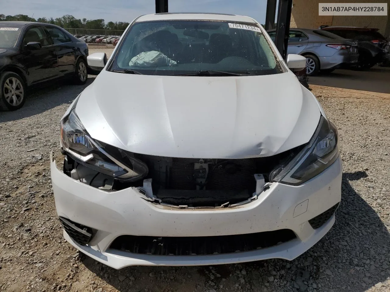 2017 Nissan Sentra S VIN: 3N1AB7AP4HY228784 Lot: 70471234