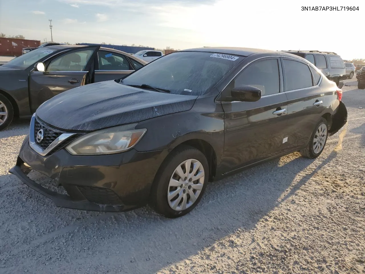 2017 Nissan Sentra S VIN: 3N1AB7AP3HL719604 Lot: 74296904