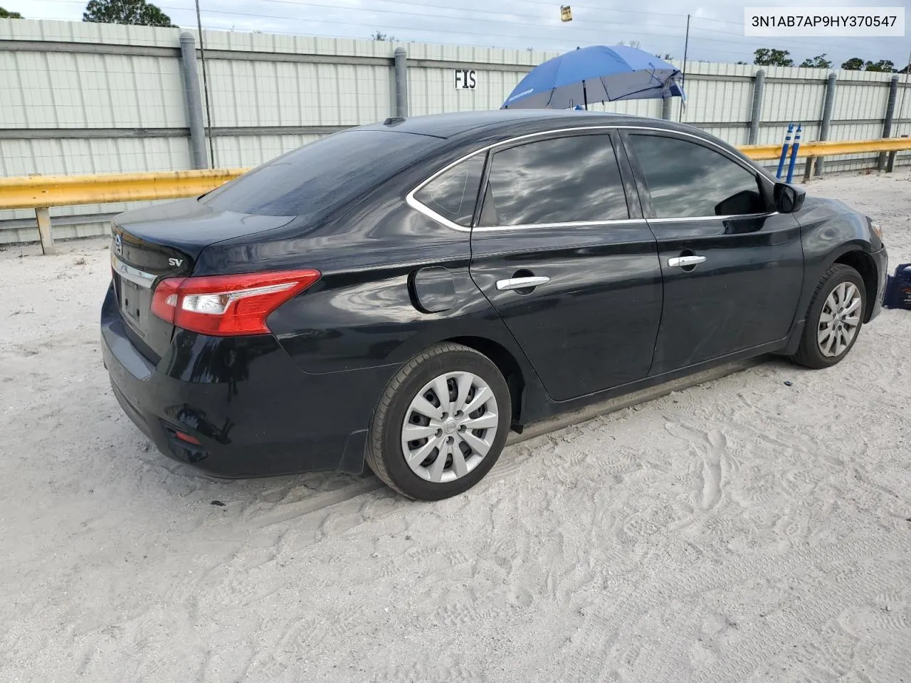 2017 Nissan Sentra S VIN: 3N1AB7AP9HY370547 Lot: 75326964