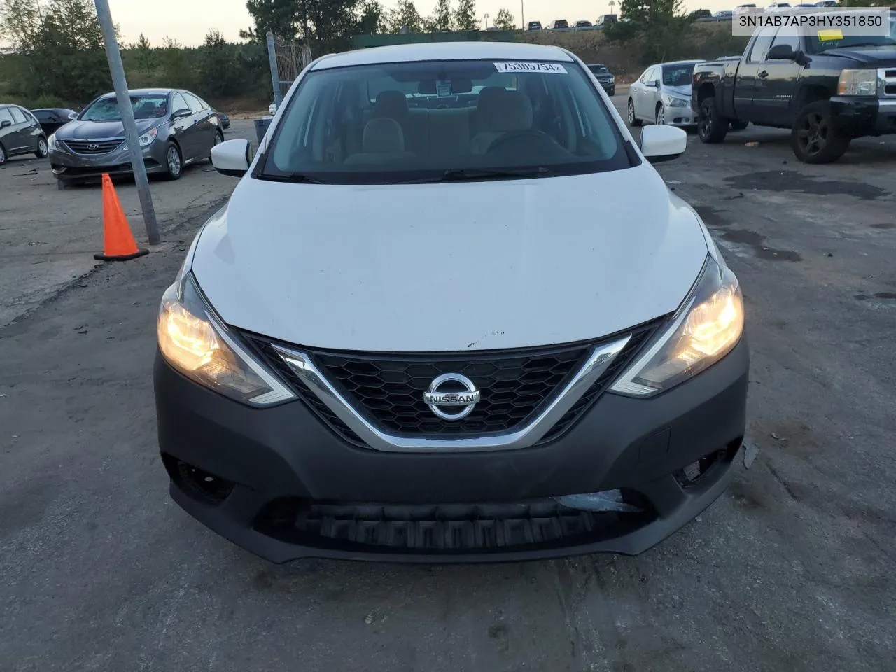 2017 Nissan Sentra S VIN: 3N1AB7AP3HY351850 Lot: 75385754