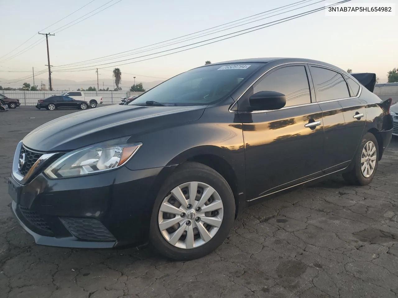 2017 Nissan Sentra S VIN: 3N1AB7AP5HL654982 Lot: 76509794