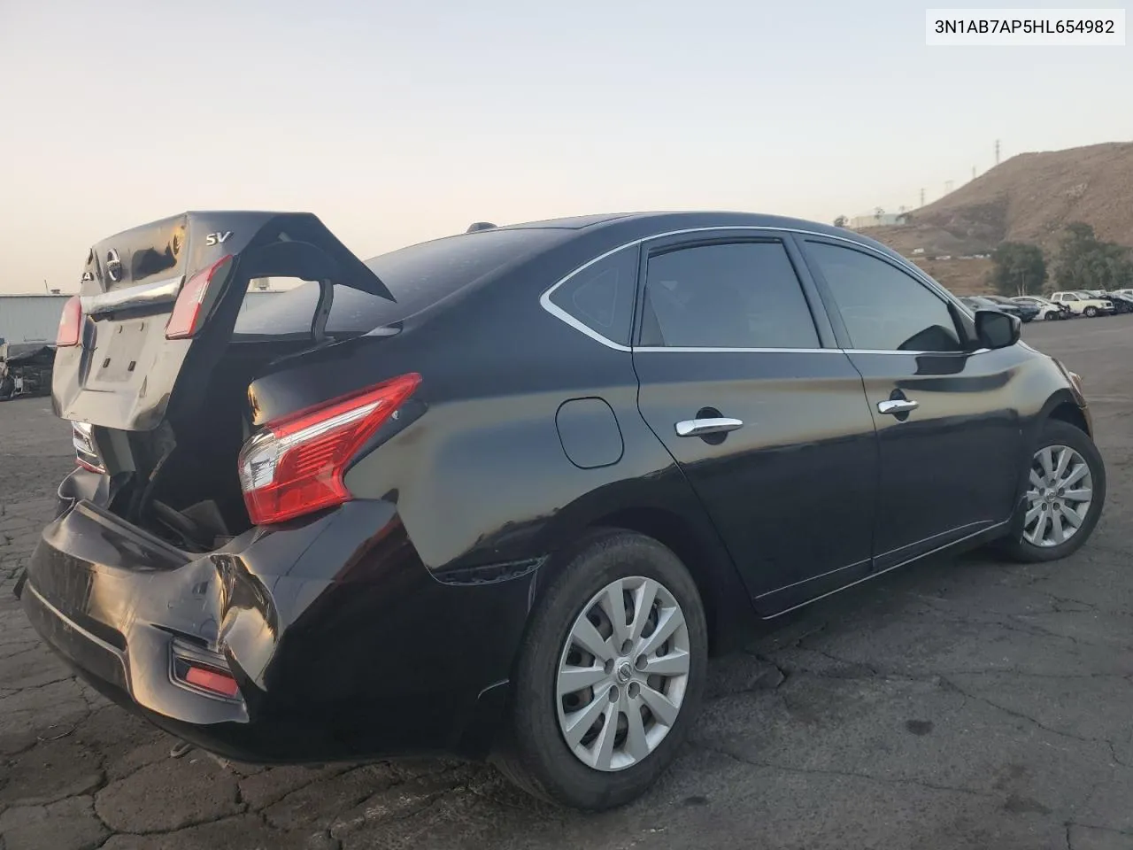 2017 Nissan Sentra S VIN: 3N1AB7AP5HL654982 Lot: 76509794