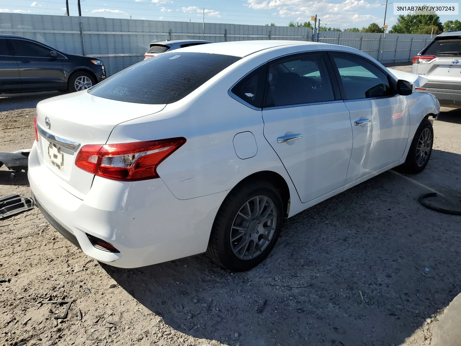 2018 Nissan Sentra S VIN: 3N1AB7AP7JY307243 Lot: 61935404