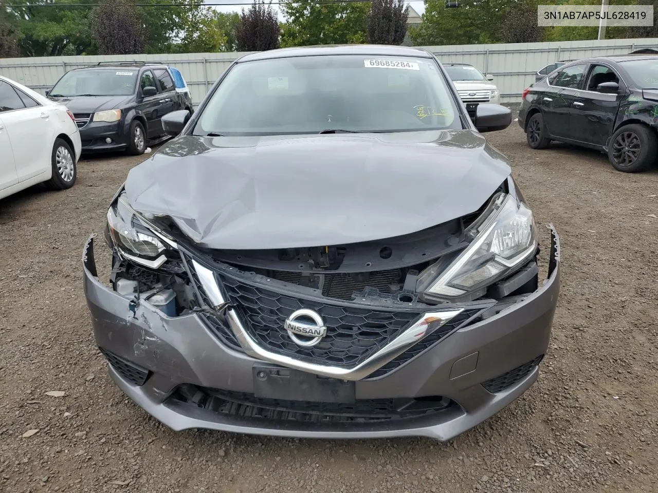 2018 Nissan Sentra S VIN: 3N1AB7AP5JL628419 Lot: 69685284