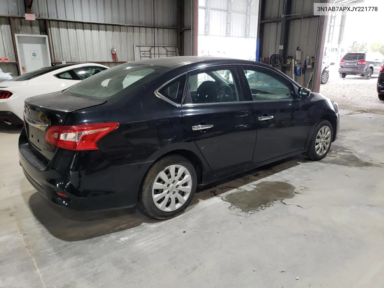 2018 Nissan Sentra S VIN: 3N1AB7APXJY221778 Lot: 73524154