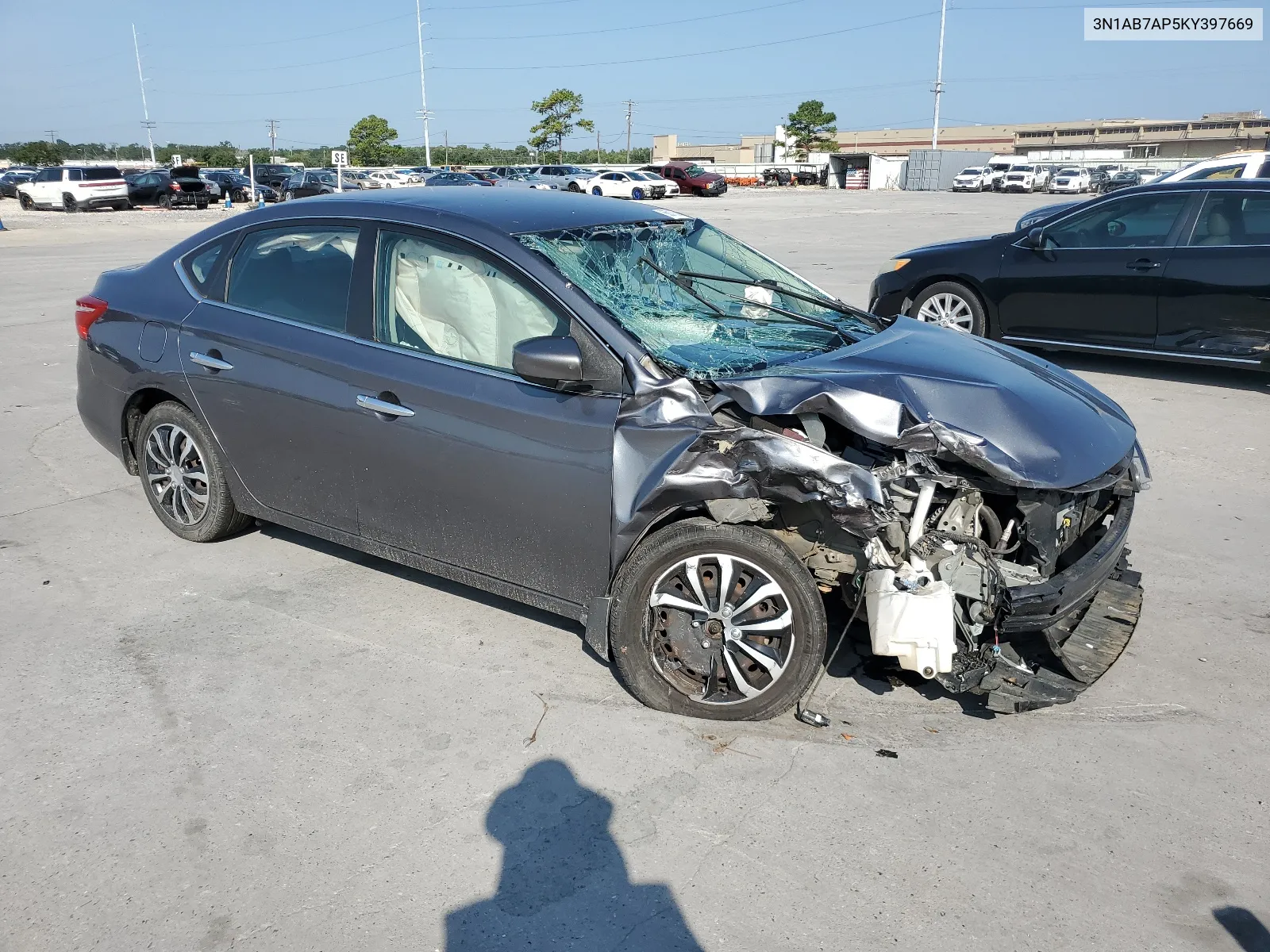 3N1AB7AP5KY397669 2019 Nissan Sentra S