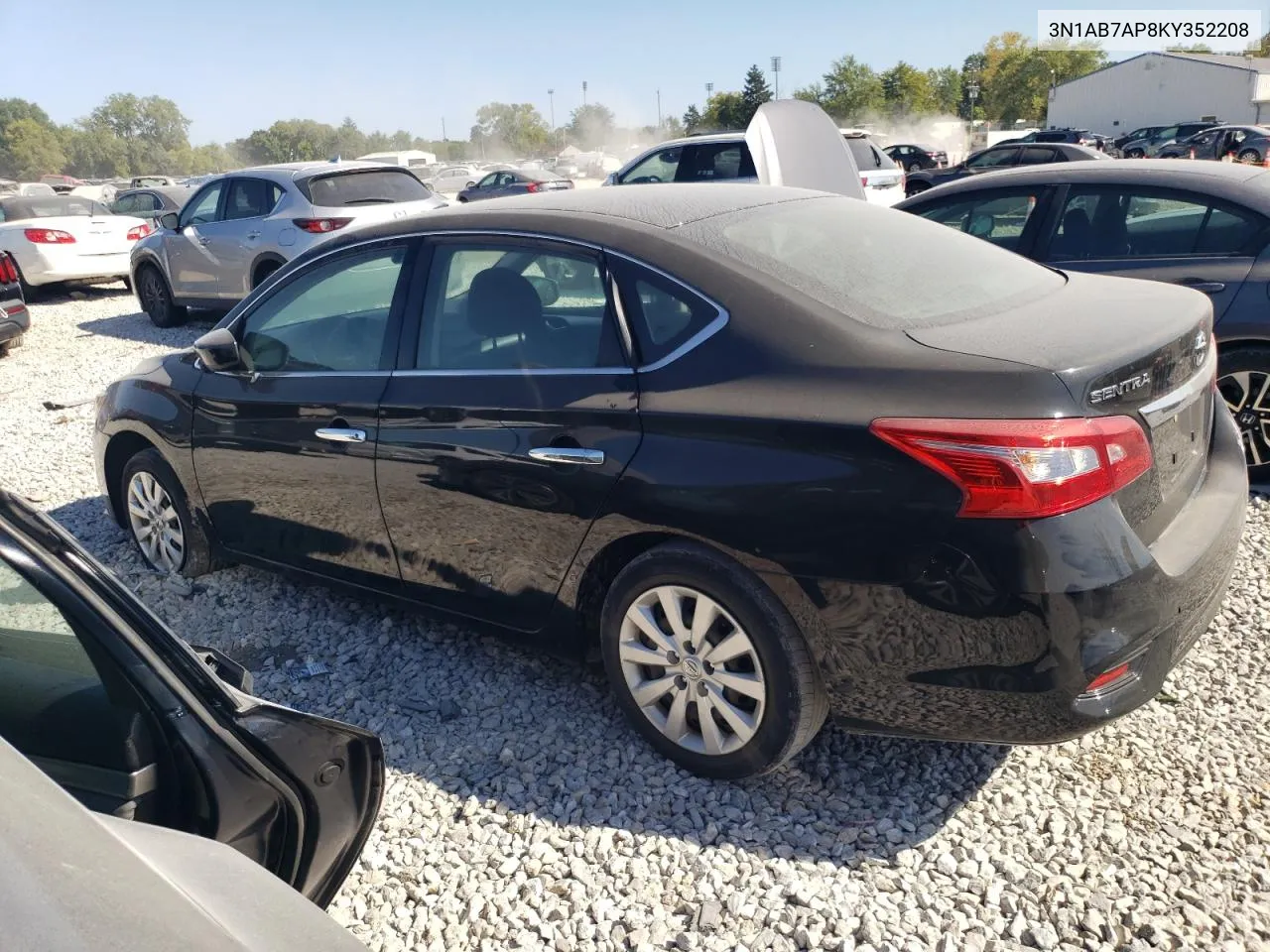 2019 Nissan Sentra S VIN: 3N1AB7AP8KY352208 Lot: 70301894