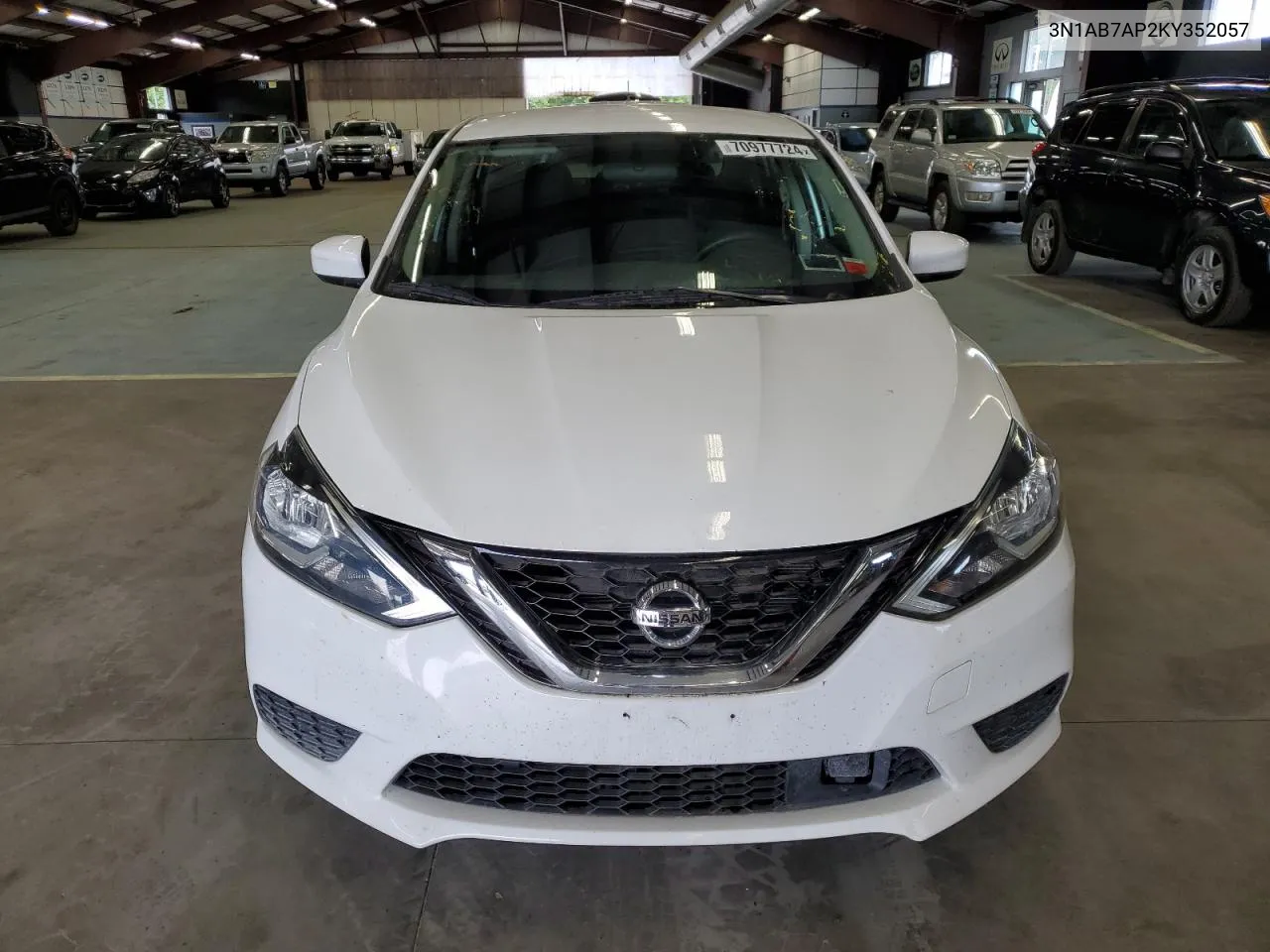 2019 Nissan Sentra S VIN: 3N1AB7AP2KY352057 Lot: 70977724