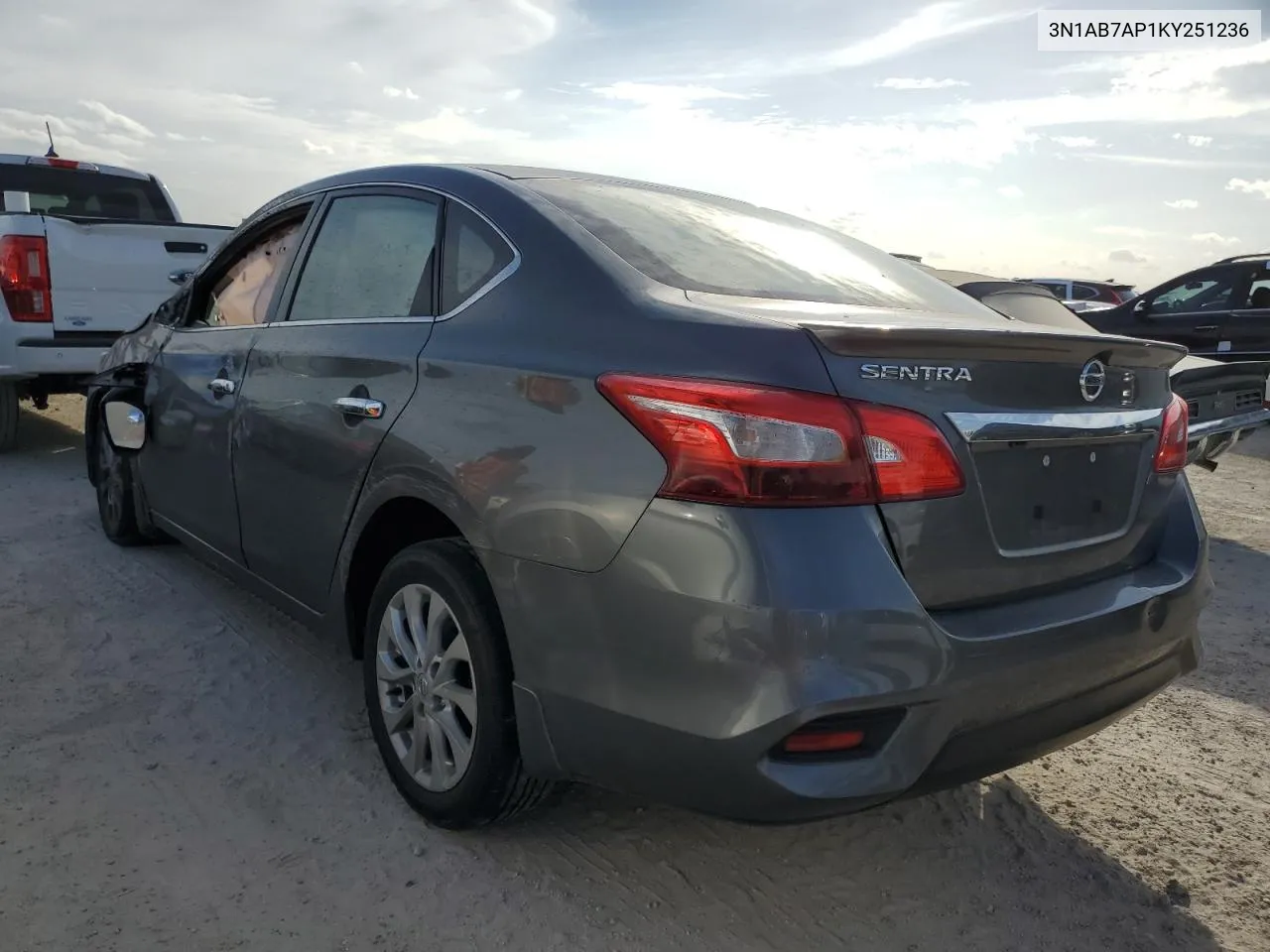 3N1AB7AP1KY251236 2019 Nissan Sentra S