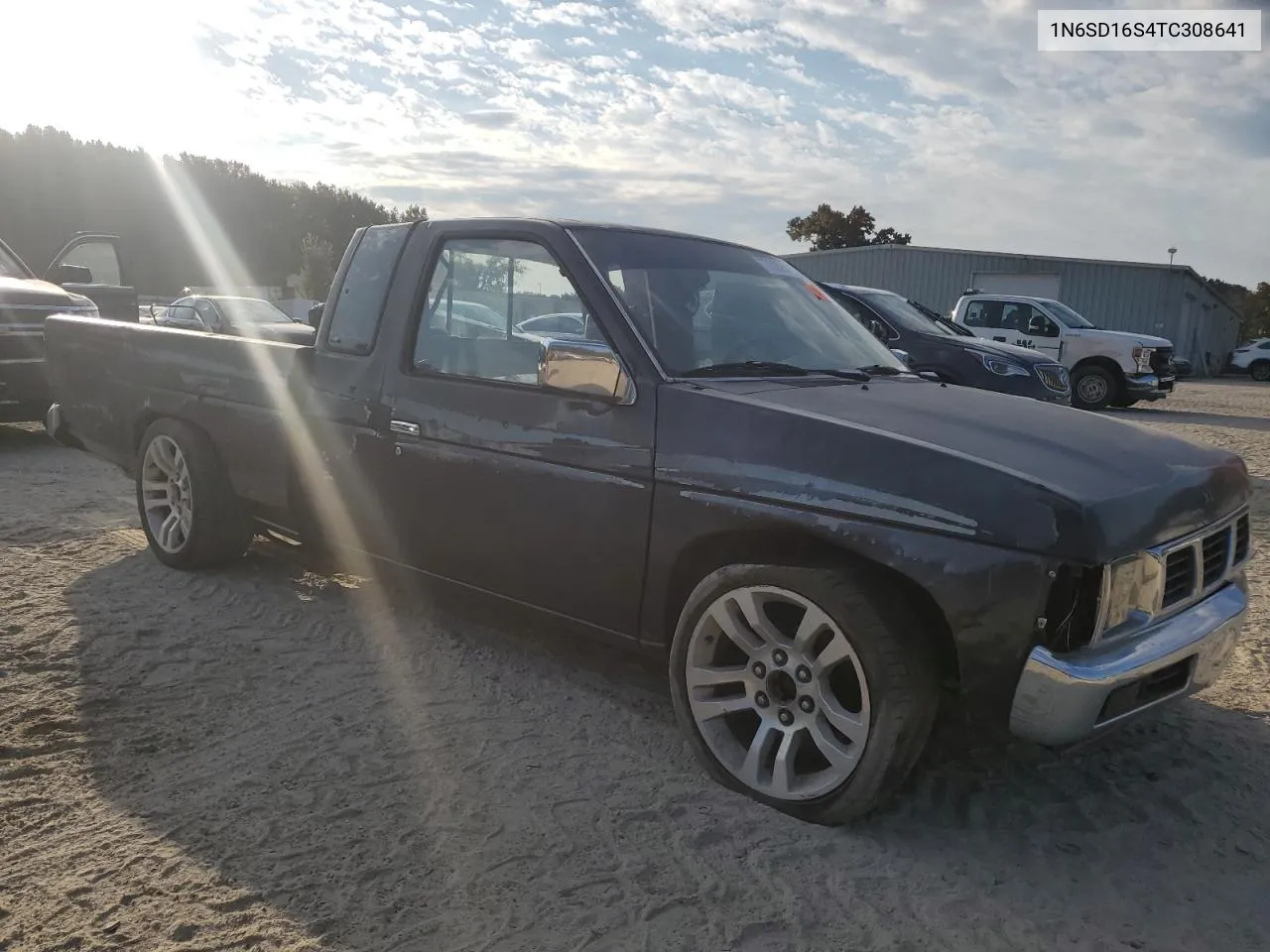 1996 Nissan Truck King Cab Se VIN: 1N6SD16S4TC308641 Lot: 77328574