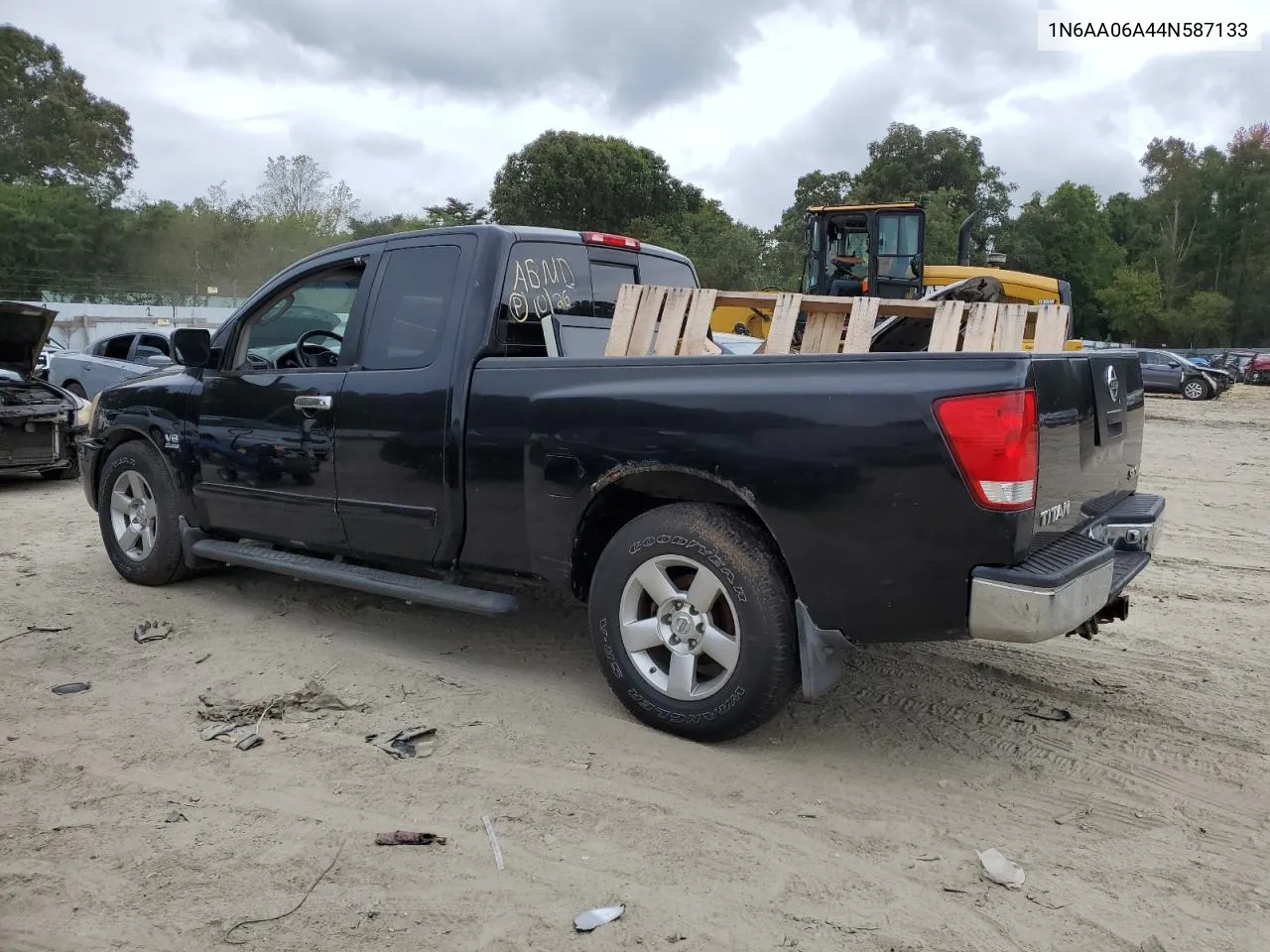 2004 Nissan Titan Xe VIN: 1N6AA06A44N587133 Lot: 72800384