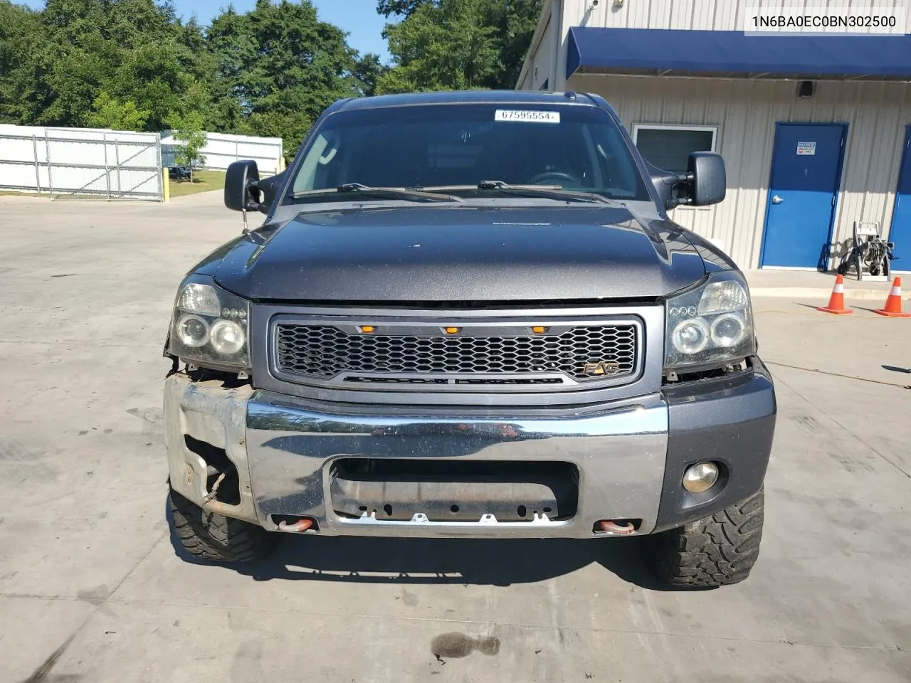 1N6BA0EC0BN302500 2011 Nissan Titan S