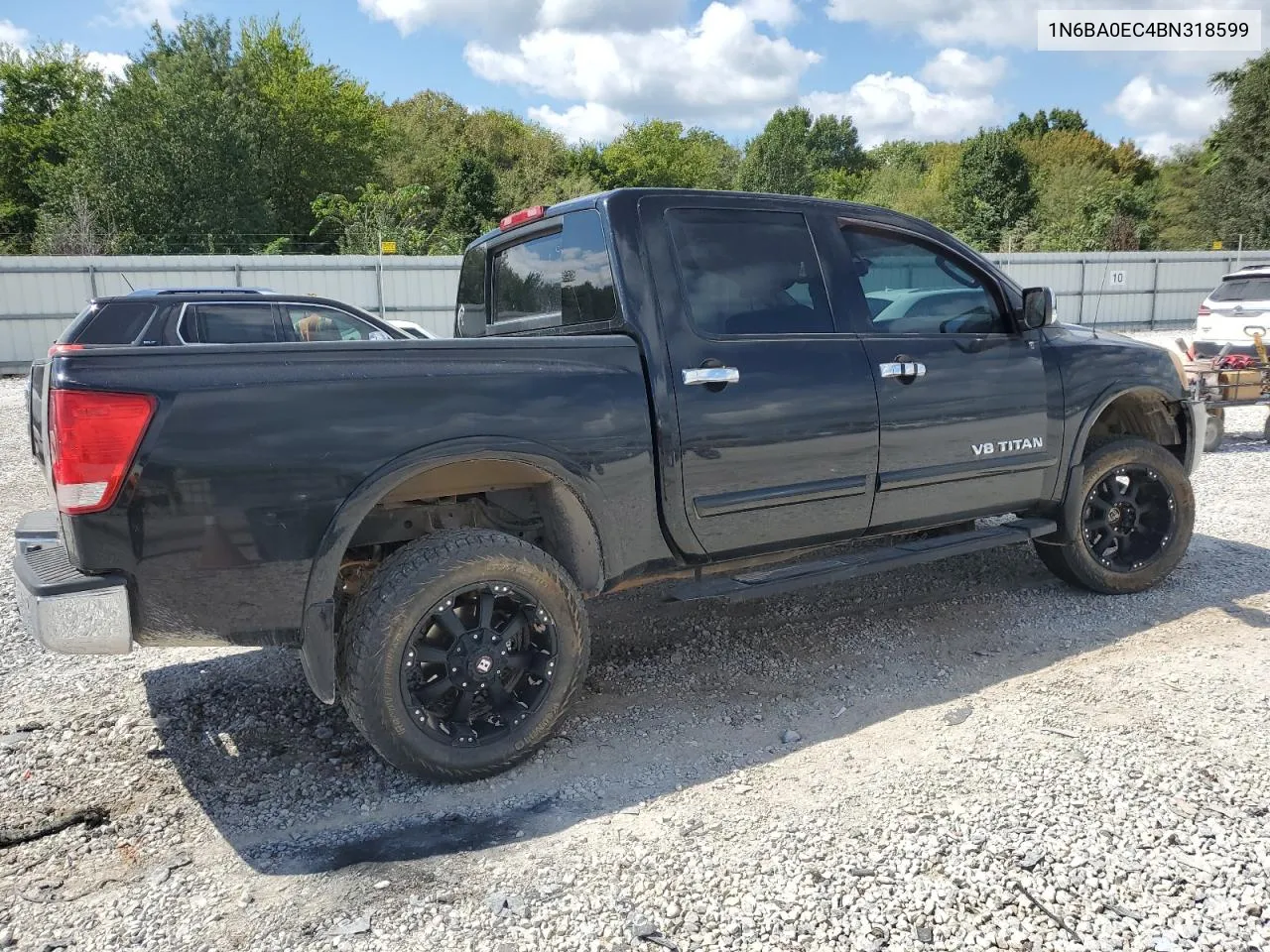 1N6BA0EC4BN318599 2011 Nissan Titan S