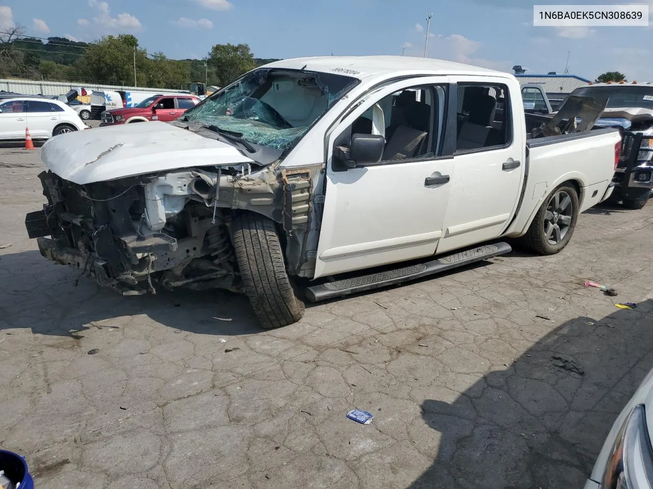 1N6BA0EK5CN308639 2012 Nissan Titan S