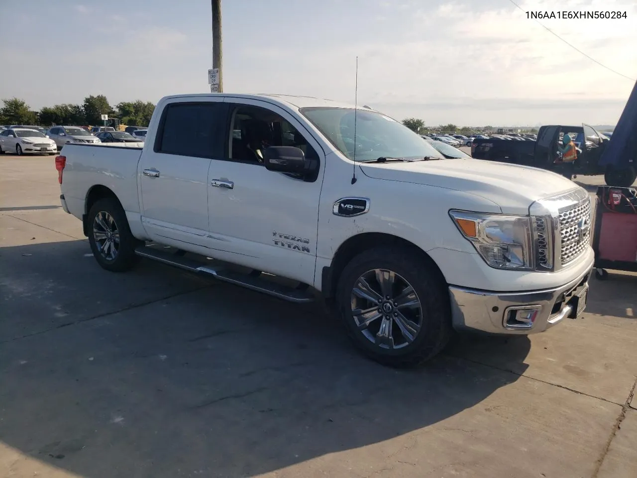 2017 Nissan Titan Sv VIN: 1N6AA1E6XHN560284 Lot: 71857234