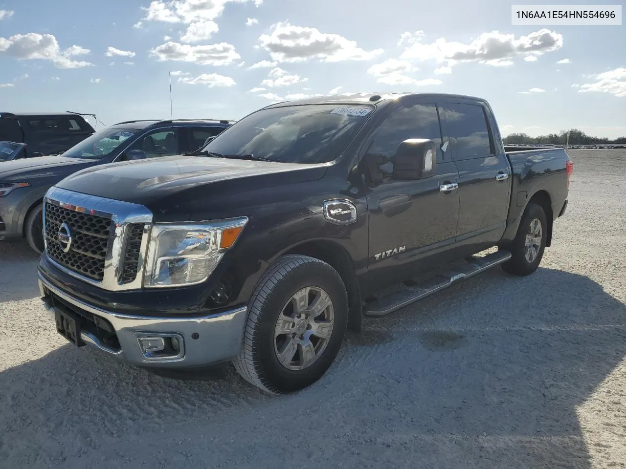 2017 Nissan Titan Sv VIN: 1N6AA1E54HN554696 Lot: 76519134