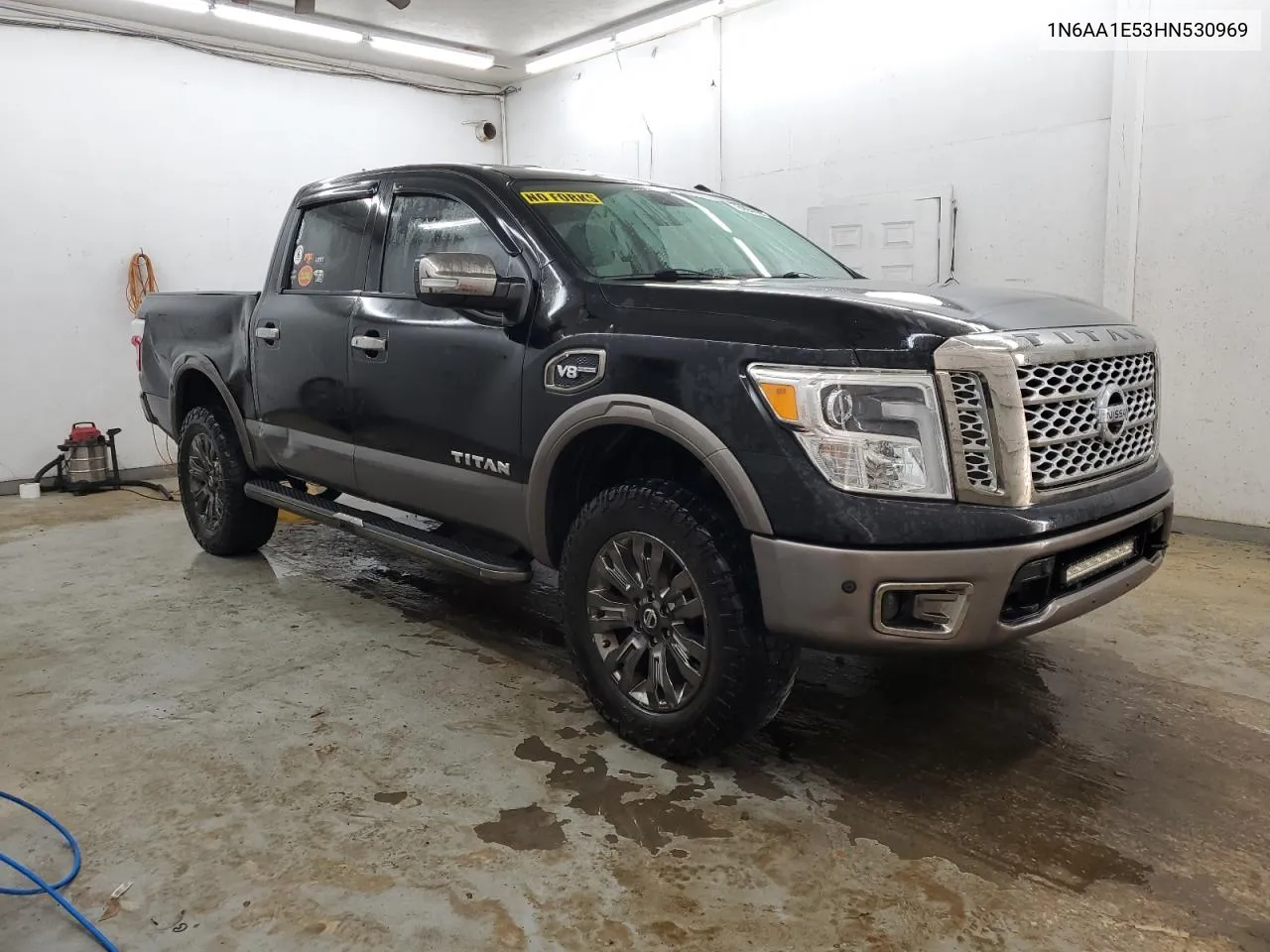 2017 Nissan Titan Sv VIN: 1N6AA1E53HN530969 Lot: 76994484