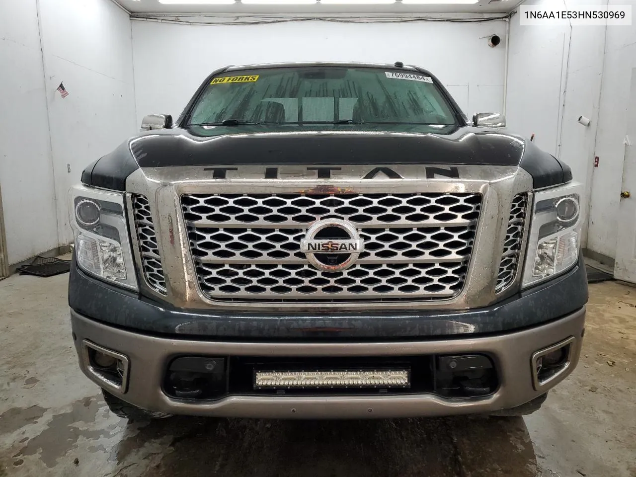 2017 Nissan Titan Sv VIN: 1N6AA1E53HN530969 Lot: 76994484