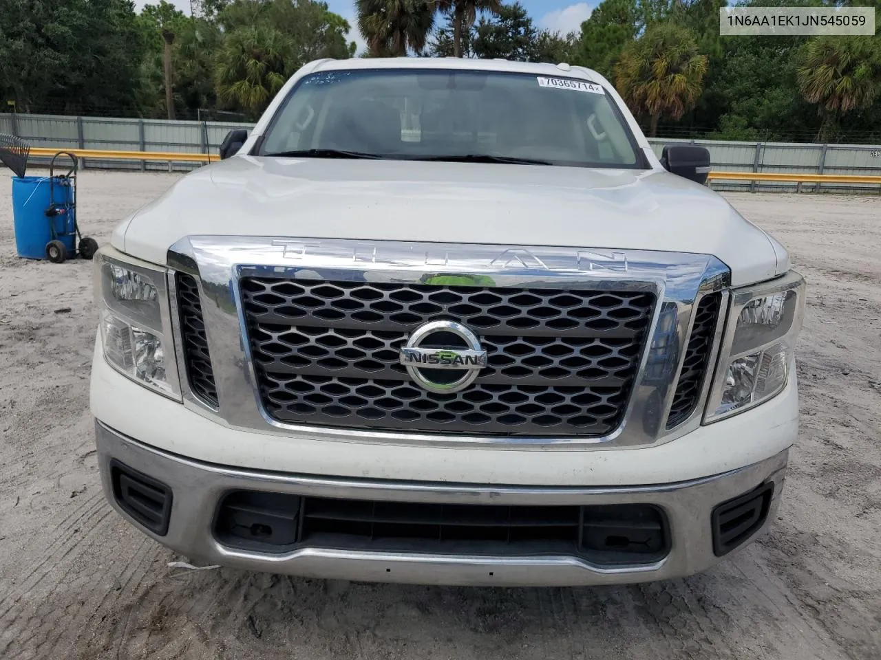 1N6AA1EK1JN545059 2018 Nissan Titan S