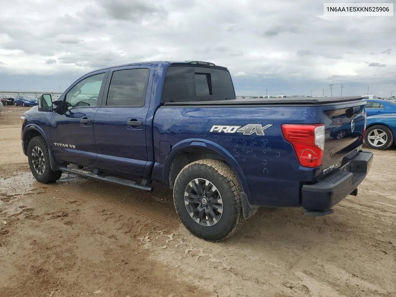 1N6AA1E5XKN525906 2019 Nissan Titan Sv