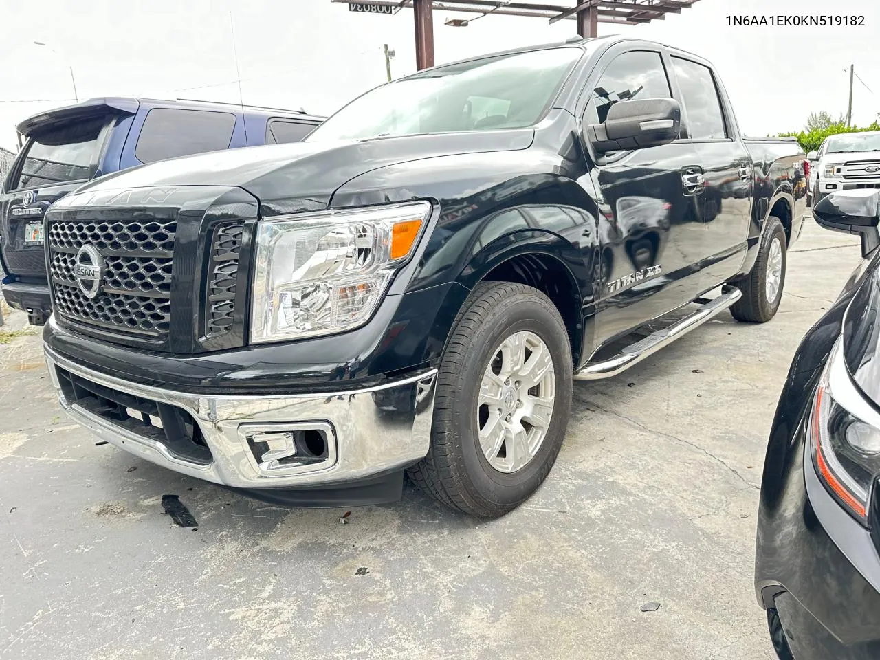 1N6AA1EK0KN519182 2019 Nissan Titan S