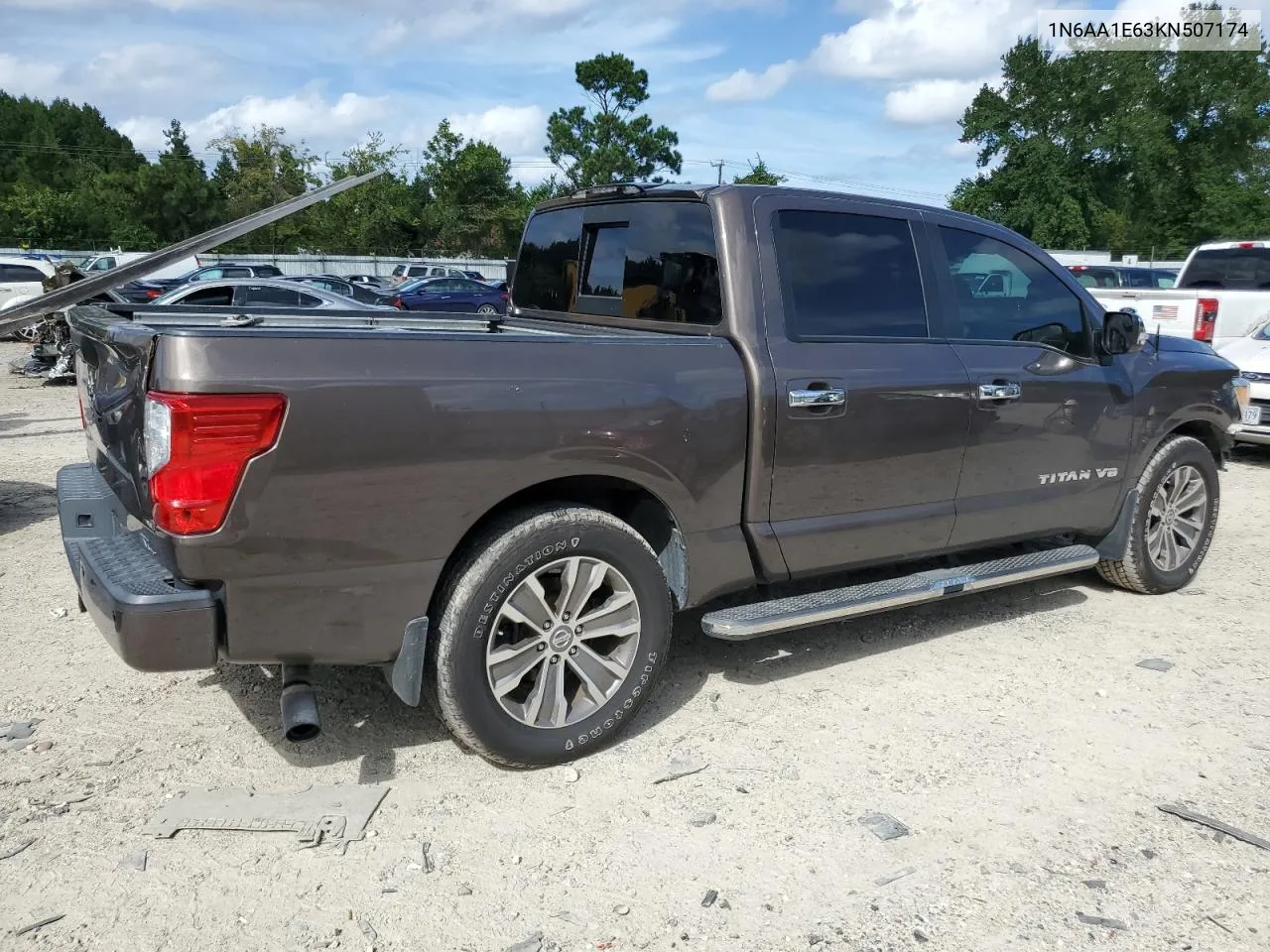 1N6AA1E63KN507174 2019 Nissan Titan Platinum Reserve