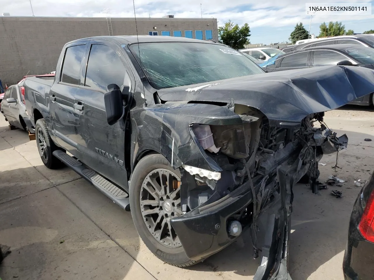 1N6AA1E62KN501141 2019 Nissan Titan Platinum Reserve