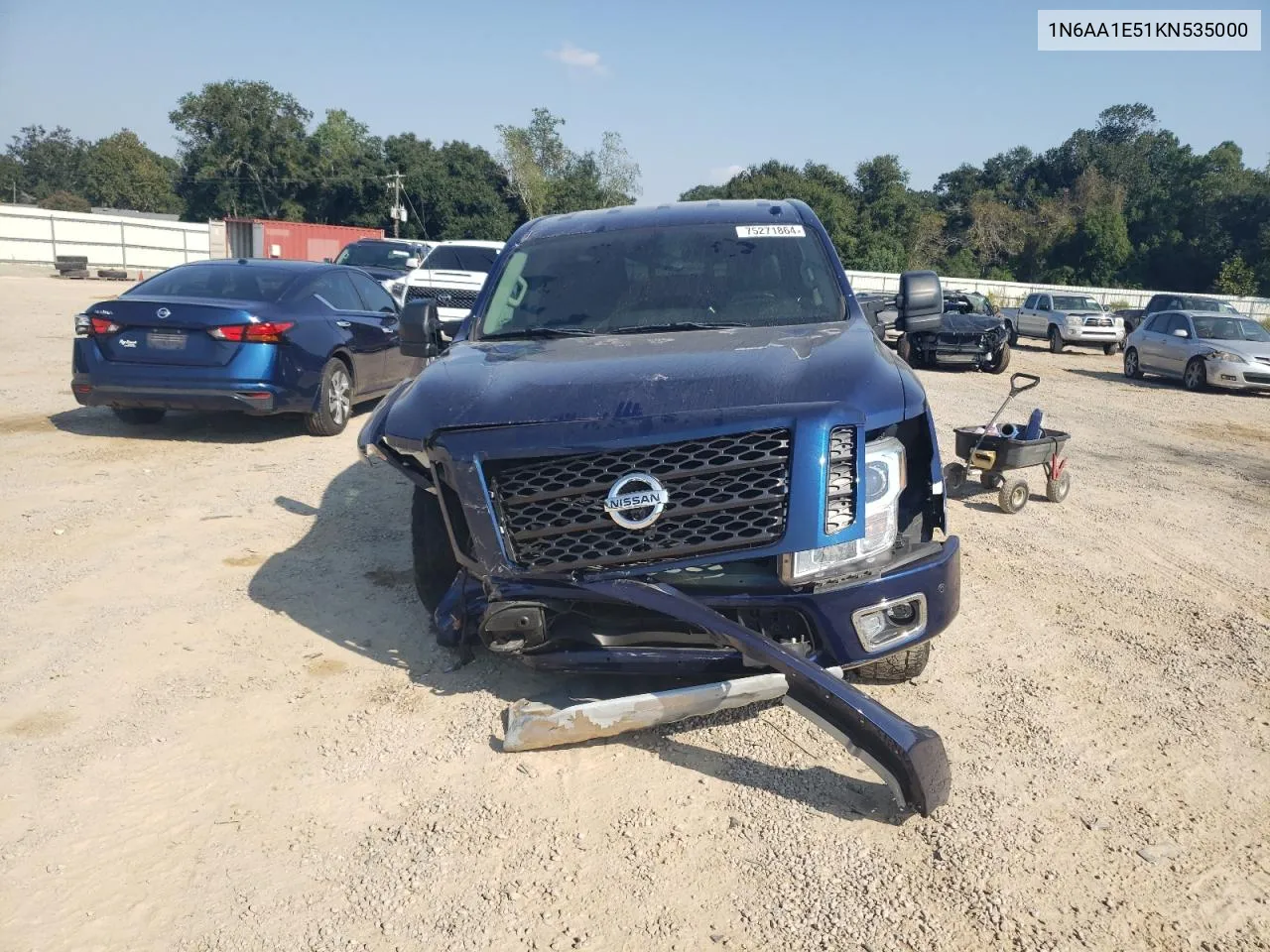 1N6AA1E51KN535000 2019 Nissan Titan Sv