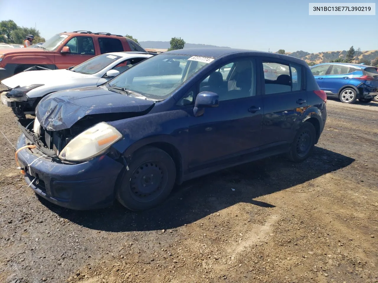 2007 Nissan Versa S VIN: 3N1BC13E77L390219 Lot: 62317774