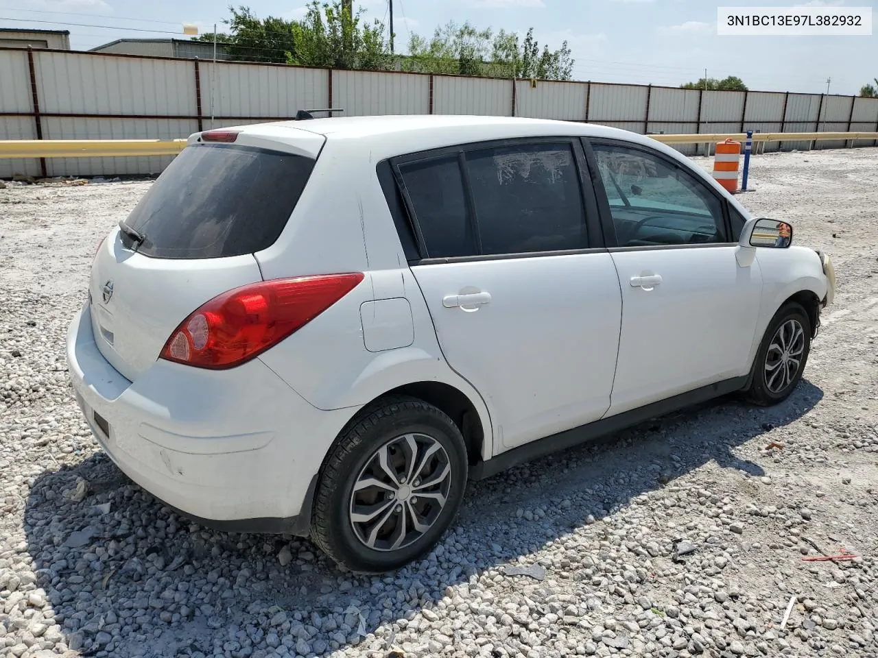 3N1BC13E97L382932 2007 Nissan Versa S