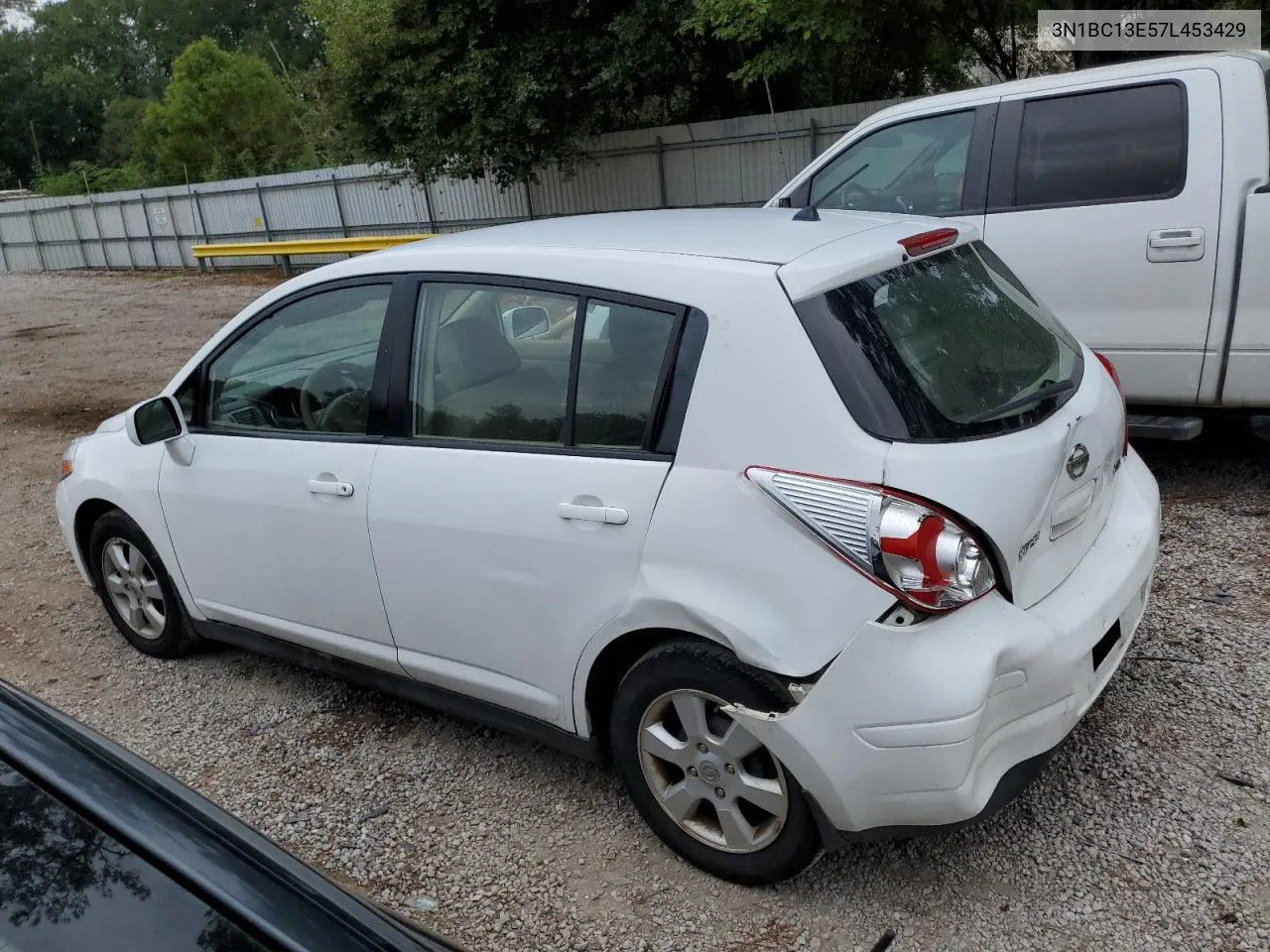 2007 Nissan Versa S VIN: 3N1BC13E57L453429 Lot: 74750414