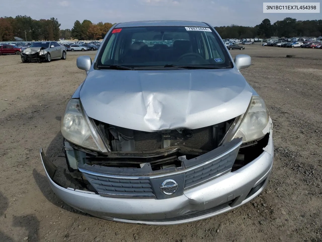 2007 Nissan Versa S VIN: 3N1BC11EX7L454398 Lot: 78073444