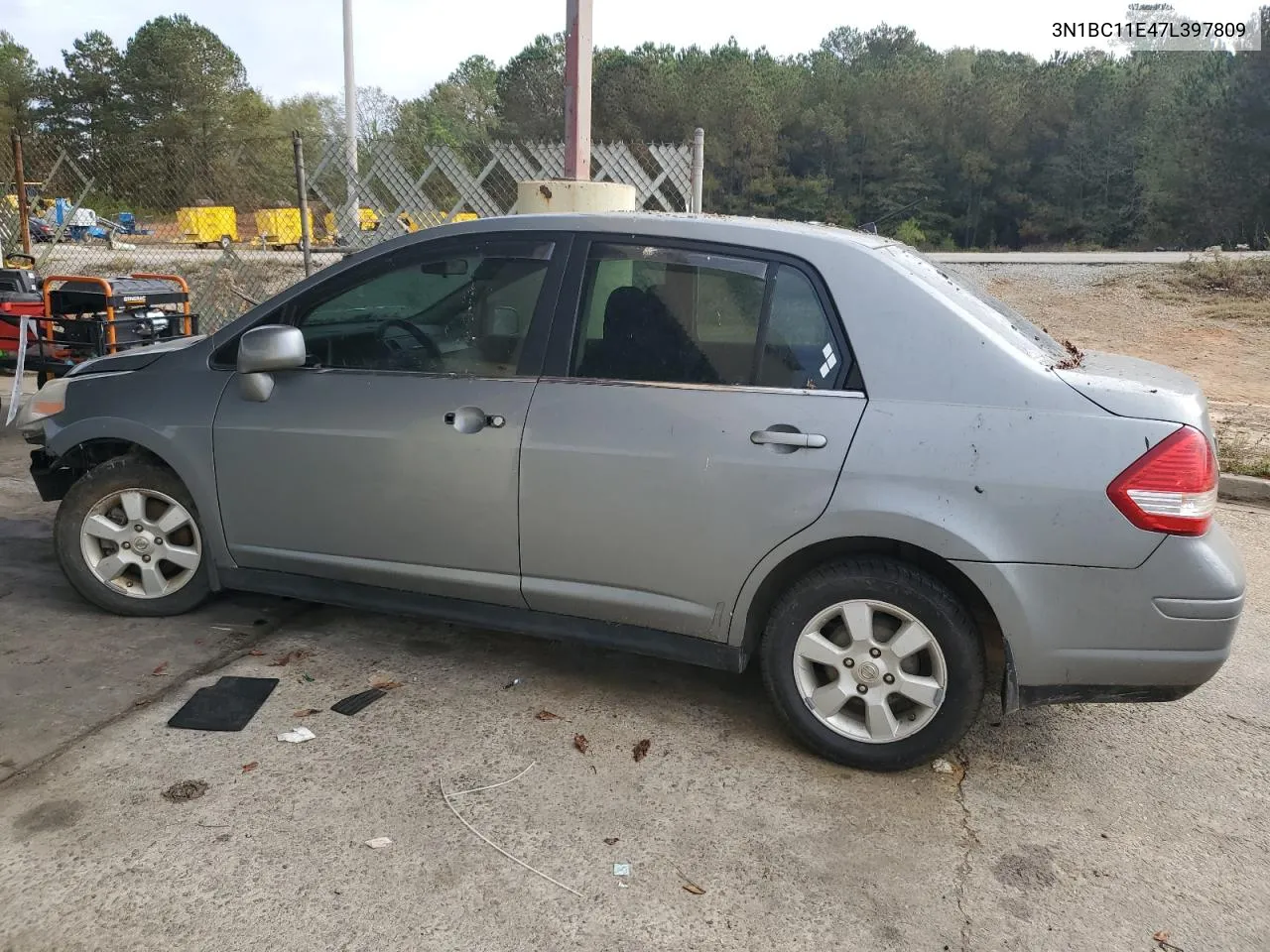 2007 Nissan Versa S VIN: 3N1BC11E47L397809 Lot: 79511824