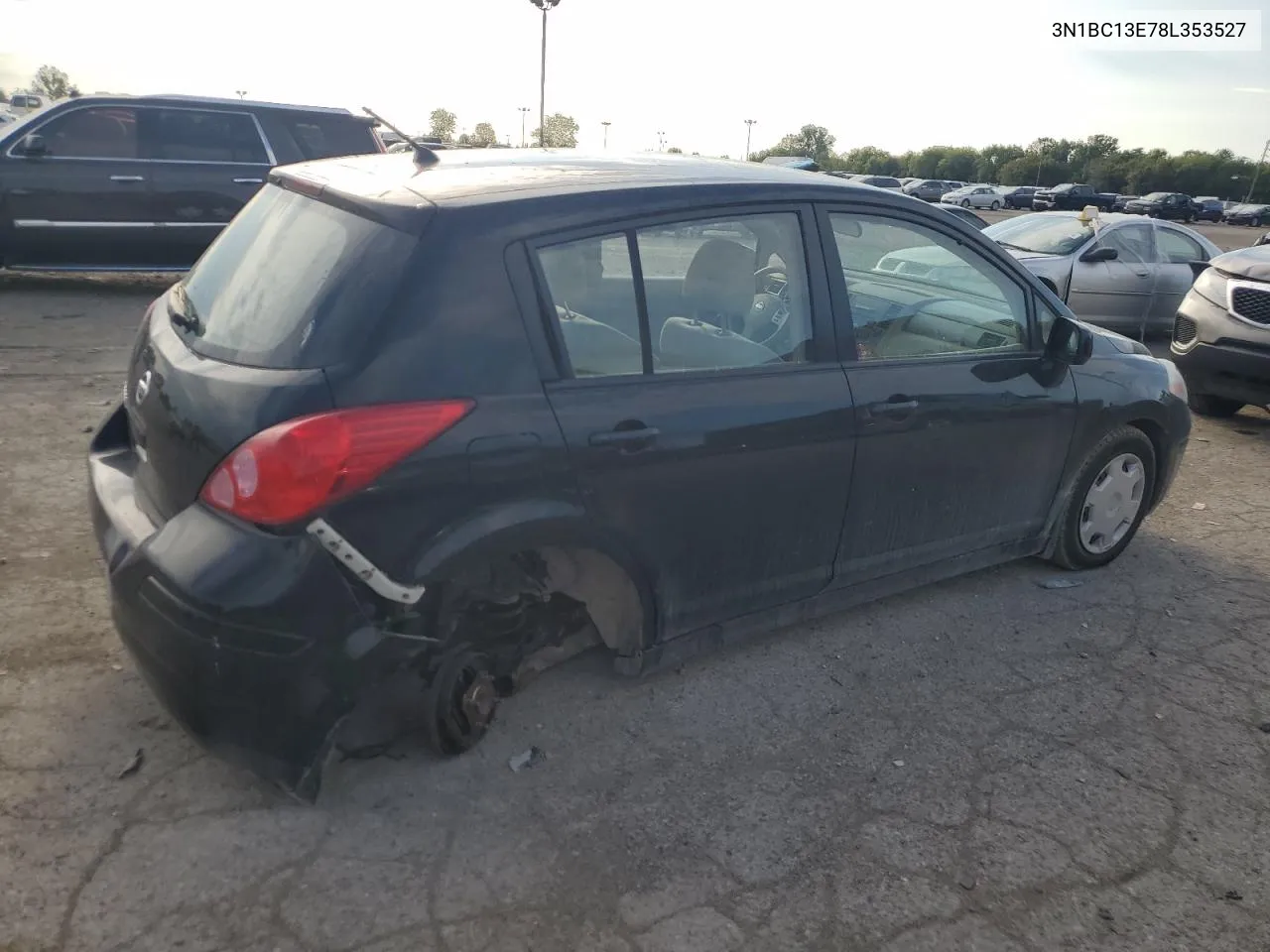 3N1BC13E78L353527 2008 Nissan Versa S