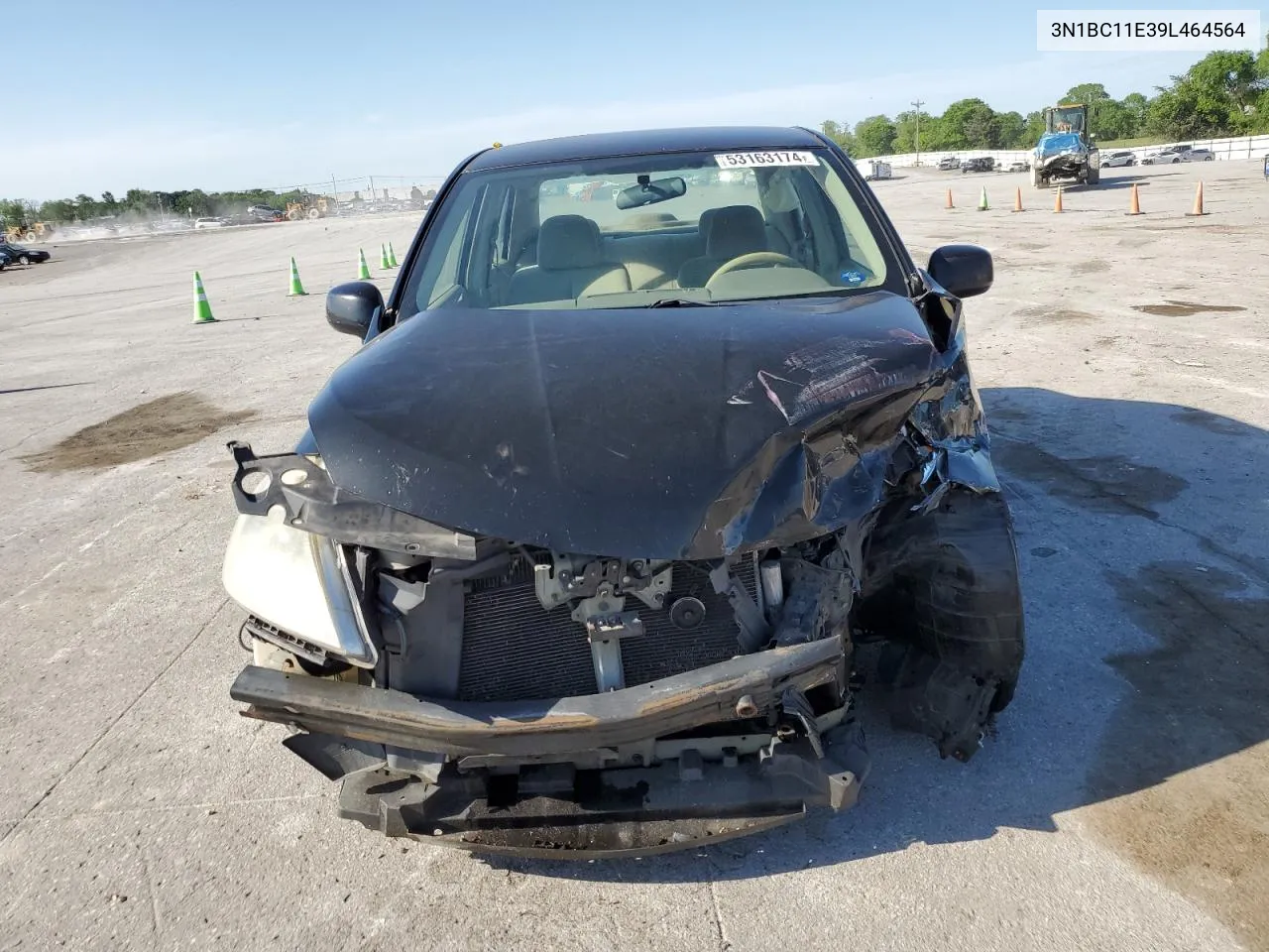 2009 Nissan Versa S VIN: 3N1BC11E39L464564 Lot: 53163174