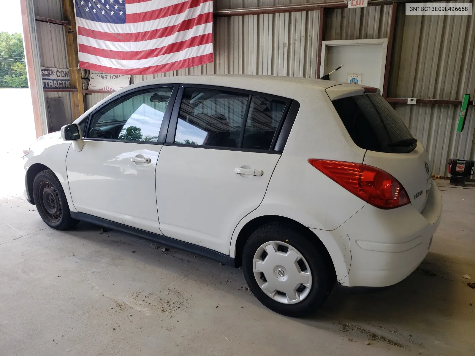 2009 Nissan Versa S VIN: 3N1BC13E09L496658 Lot: 67597234