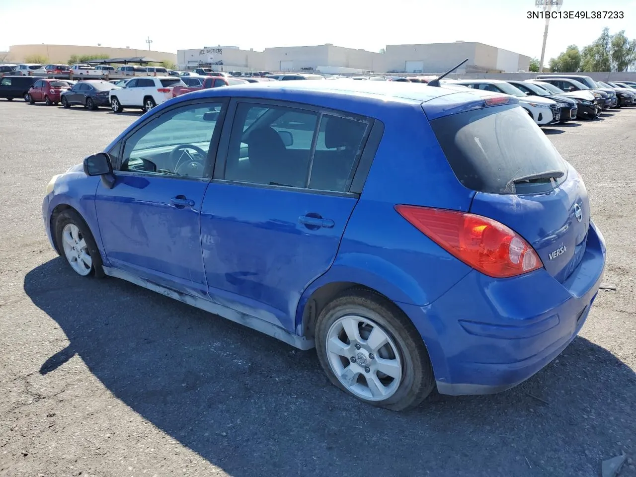 2009 Nissan Versa S VIN: 3N1BC13E49L387233 Lot: 70190454