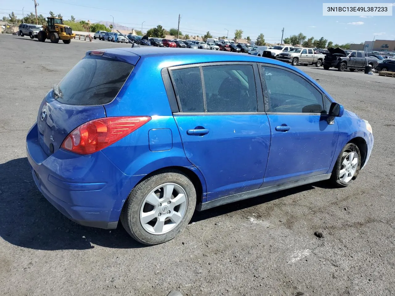 2009 Nissan Versa S VIN: 3N1BC13E49L387233 Lot: 70190454