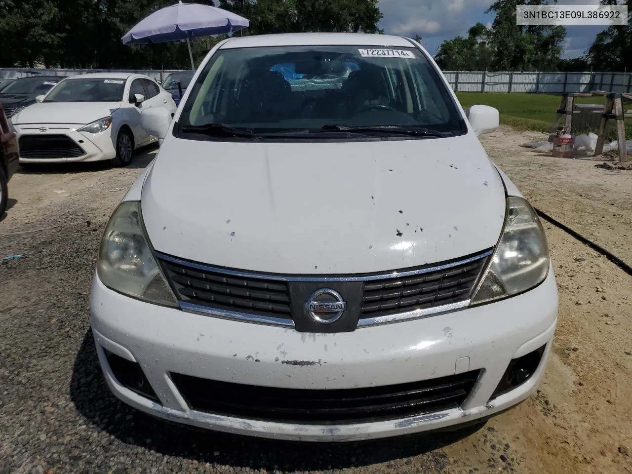 2009 Nissan Versa S VIN: 3N1BC13E09L386922 Lot: 72237714