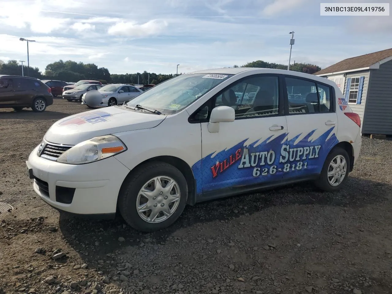 2009 Nissan Versa S VIN: 3N1BC13E09L419756 Lot: 72606504