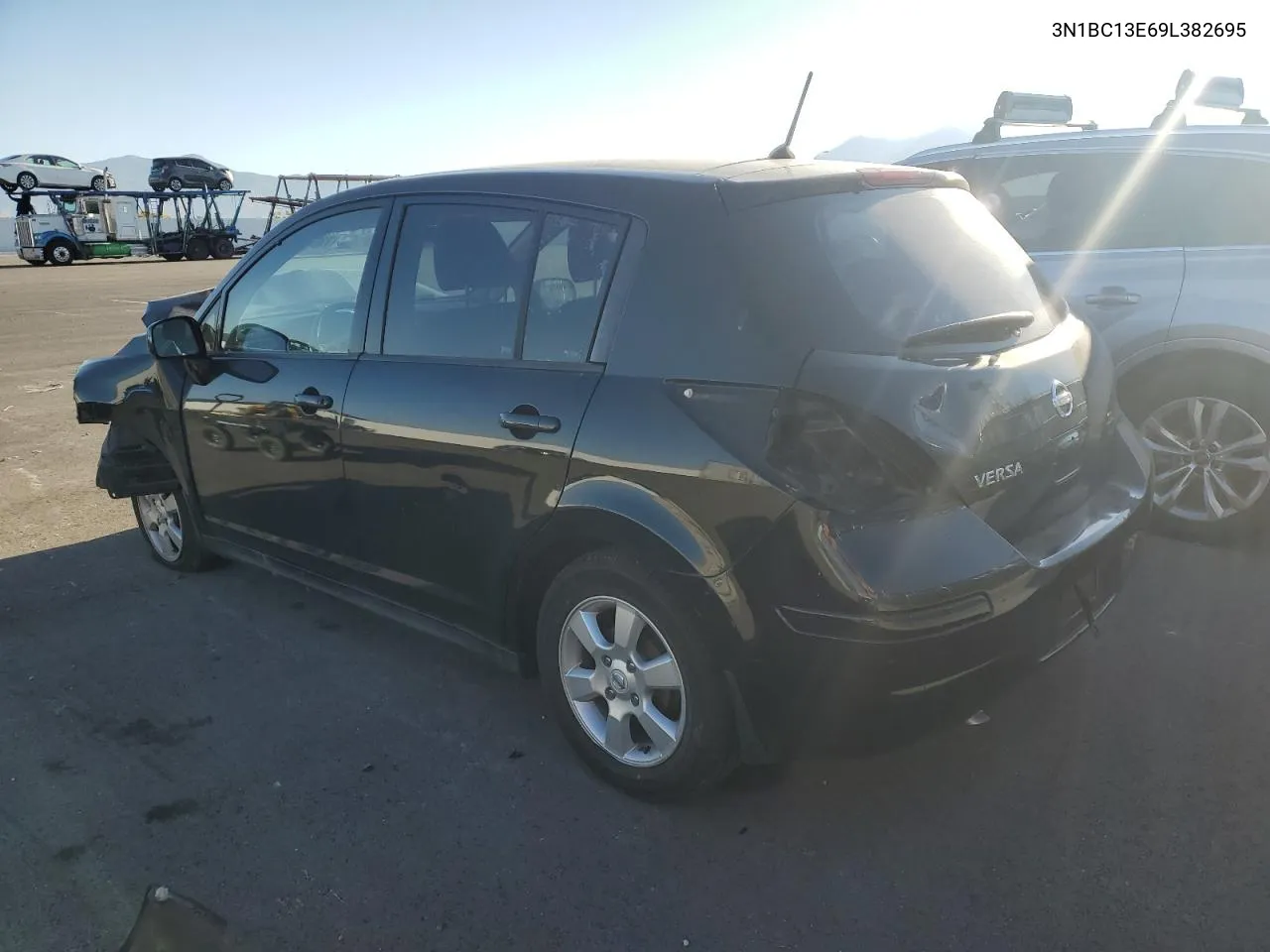 2009 Nissan Versa S VIN: 3N1BC13E69L382695 Lot: 73508864