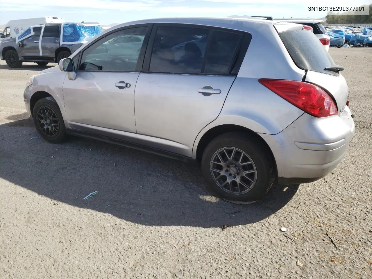 2009 Nissan Versa S VIN: 3N1BC13E29L377901 Lot: 77662894