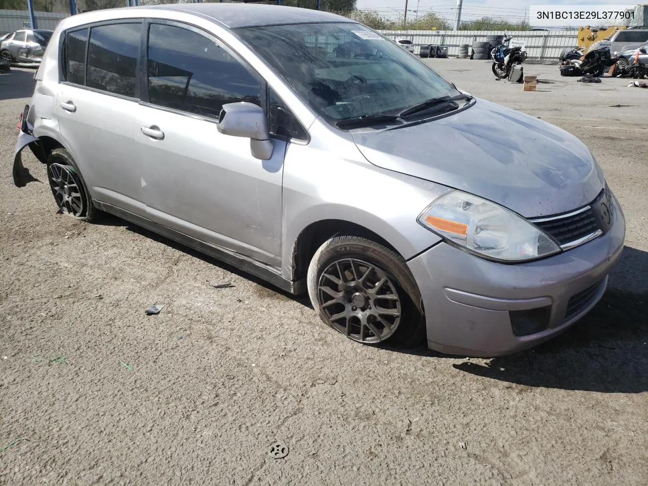 2009 Nissan Versa S VIN: 3N1BC13E29L377901 Lot: 77662894