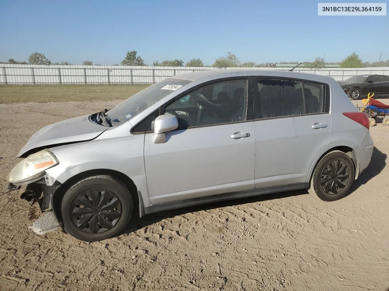 2009 Nissan Versa S VIN: 3N1BC13E29L364159 Lot: 77709594